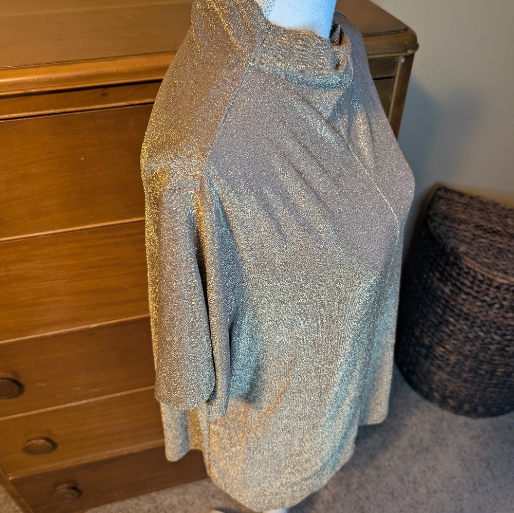 Worthington Metallic Gold Short Sleeve Glimmer Blouse 0X - Picture 12 of 15